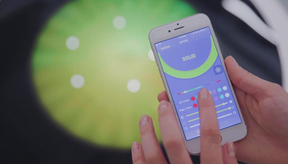 The Smart Table - Coosno